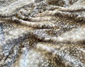 Shannon Fabrics-Luxe Cuddle Fawn Beige. Minky fabric, textured and so soft!