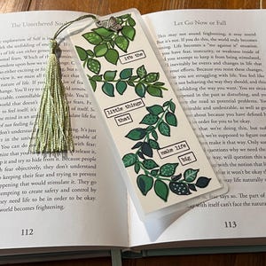 Zakładka Liście na Winorośli - Inspirujący Cytat - Artykuły Papeteria Inspirowana Naturą - Botaniczna Zakładka - Słowa Zachęcające - Prezenty dla Miłośników Książek
