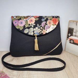 Sac pochette/Kanako fleurs/noir doré/bandoulière/Sac soirée/Pochette soirée/Cadeau femme/Anniversaire/fête des mères/Nöel/Saint-Valentin