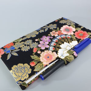Porte-chéquier/Kanako noir doré/Protège chéquier/tissu japonais/Cadeau fête des mères/Anniversaire/Noël/Saint-Valentin