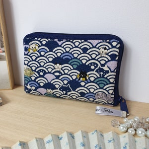 Portefeuille zippé Vagues bleues Chat – Porte-monnaie & Porte-carte femme, Cadeau pour elle ou fête des mères élégant et pratique