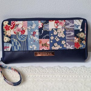 Portefeuille long femme Zippé tout en un coton et simili cuir avec dragonne en tissu japonais bleu marine