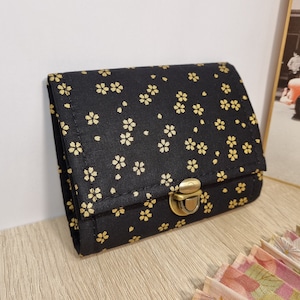 Portefeuille fermoir femme/Sakura noir doré/Porte-monnaie/Porte-carte/Anniversaire/cadeau femme/Noël/Saint-Valentin