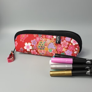 Trousse à crayons/S/M/ Miya rouge fleurs/ cadeau femme/anniversaire/Saint-Valentin/Noël