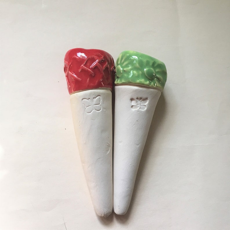 Butterfly Puddler Spike Set Of 2 Butterfly Feeder Red Etsy