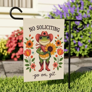 Funny No Soliciting Garden Flag, No Soliciting Yard Sign, Go Away Flag, Funny Yard Flag, Frog Garden Sign, No Solicitors Sign, Go On Git