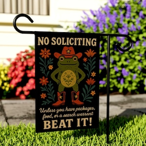 Funny No Soliciting Garden Flag, No Soliciting Yard Sign, Go Away Flag, Funny Yard Flag, Frog Garden Sign, No Solicitors Sign, Go On Git