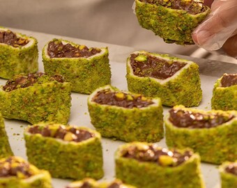 Délice turc au chocolat et à la pistache 500 g | Fait main Antep pistache Sarma Lokum | Boîte cadeau de bonbons traditionnels turcs