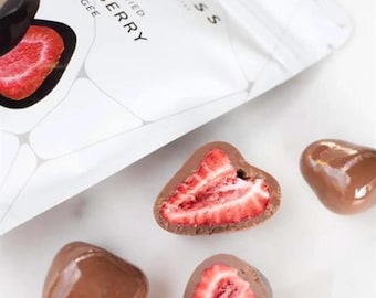 Handmade Milk Chocolate Strawberry Dragee 80g | Gourmet Turkish Chocolate