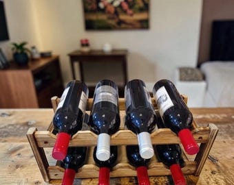 Botellero de madera de pino carbonizado hecho a mano: dos niveles, 8 botellas
