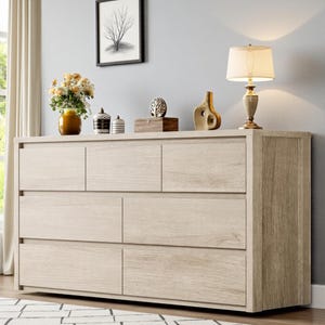 Puede incluir: Un letrero de madera r&uacute;stica con el texto "Welcome to our home" en letras blancas. El letrero presenta un acabado envejecido y un dise&ntilde;o sencillo y acogedor, ideal para un porche o entrada.