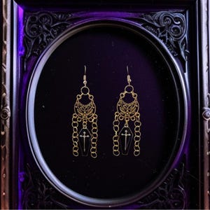 Medieval Golden Coffin Earrings, Renaissance Fair Handcrafted Jewelry, Gold Chainmail Jewelry