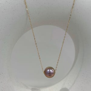 Au750 18k Yellow Gold 11.5mm Freshwater Blush Pink Round Pearl Floating pendant silver chain Classic Necklace for her birthday gift.