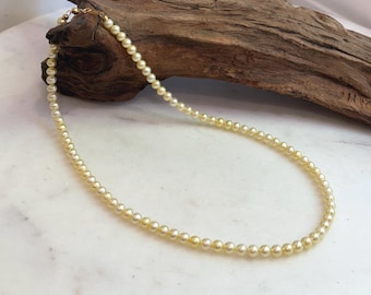 Collier de perles d'eau douce dorées Elly's (4,8-5,1 mm), véritables perles, éclat miroir, 46 cm (18,1 pouces), argent sterling S925, cadeau pour elle