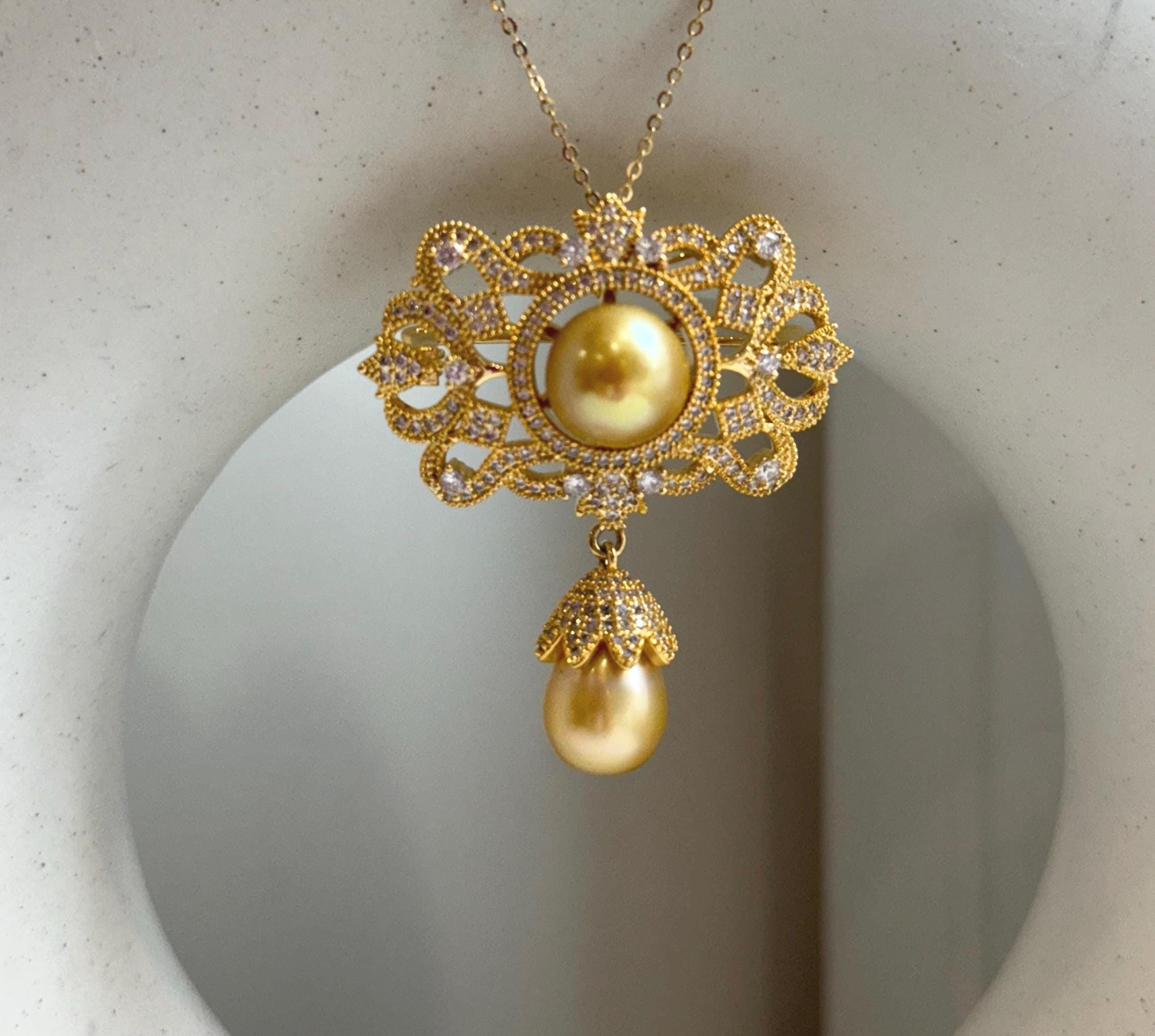 Elly's South Sea Deep Golden Ocean Pearls Vintage Brooch Pendant
