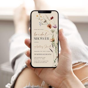 Douche nuptiale Evite | Modèle d'invitation de douche nuptiale | Faire-part beige et floral #Mila