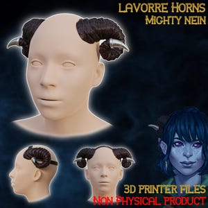 Puede incluir: Imagen digital de cuernos Lavore, un accesorio de cosplay. Los cuernos marrón oscuro tienen detalles plateados y se muestran en una cabeza de maniquí. La imagen incluye el texto "Mighty Nein" y "3D Printer Files, Non Physical Product."