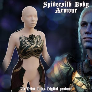Op de afbeelding: Een 3D-geprint model van een vrouwelijk lichaamspantser met een spinnenzijde-ontwerp. Het pantser is gemaakt van donkergroen en goud materiaal en heeft een ingewikkeld patroon. De tekst "Spidersilk Body Armour" wordt boven de afbeelding weergegeven. De tekst "3D Print Files Digital product" wordt onder de afbeelding weergegeven.