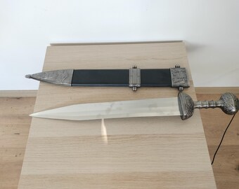 Faithful Replica of the Roman Gladius Sword with Sheath 1:1 (Weight and dimensions as the original)