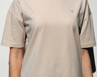 Beige Amore Organic Cotton T-Shirt | Embroidered Heart Tee | European-Made Minimalist Essential | Sustainable Fashion