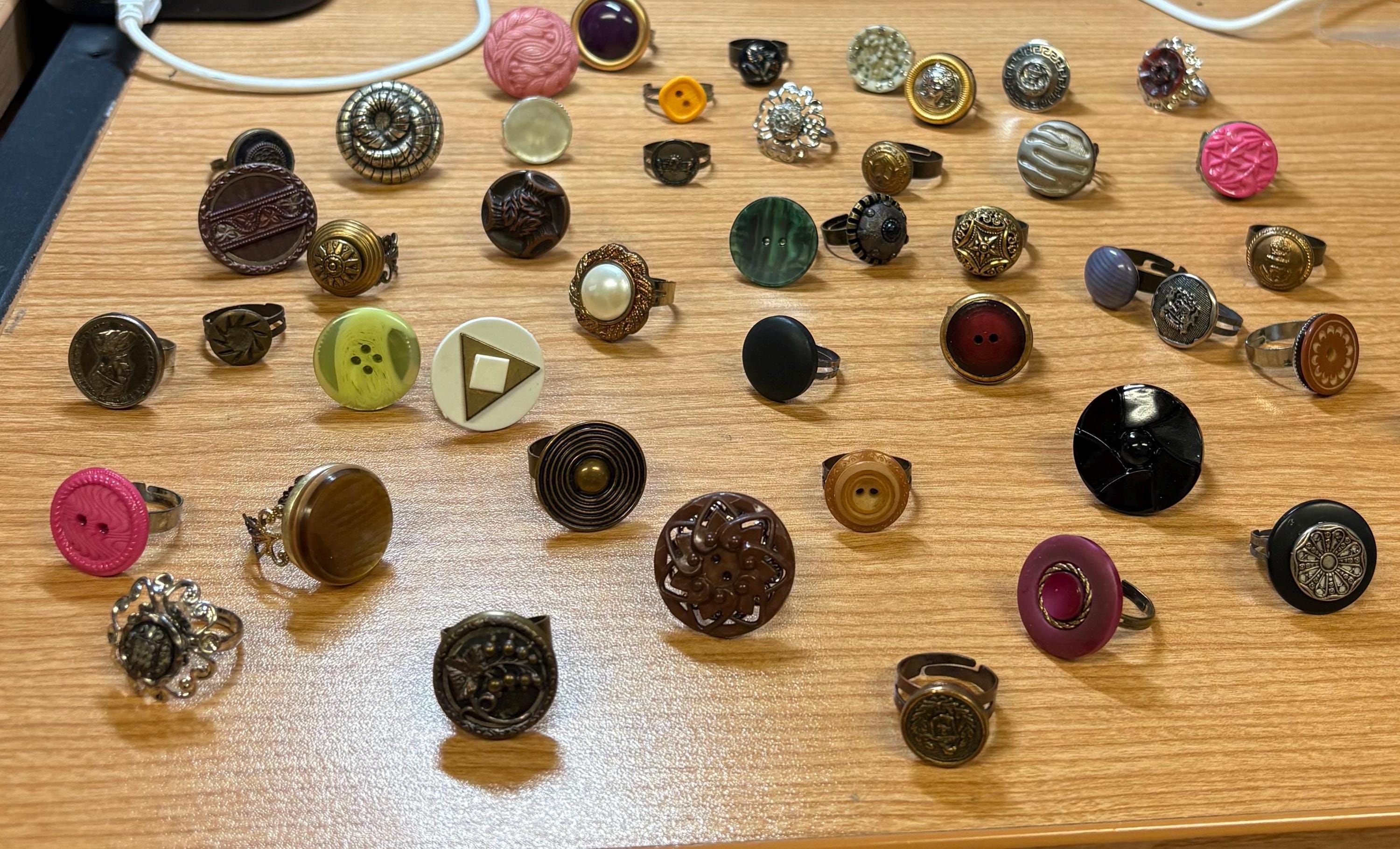 4 Mystery Adjustable Button Rings - Etsy