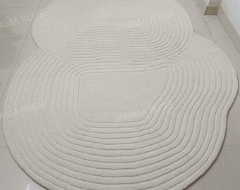 Handgetufteter, cremefarbener Teppich mit abstraktem Muster, minimalistischer Teppich mit topografischer Textur, unregelmäßig geformter, geschnitzter Teppich für moderne Wohnzimmer, Schlafzimmer und Kinderzimmer