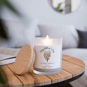 Elegant Custom Candle for Mom: A Thoughtful Mother&#39;s Day Present, Personalized Mother&#39;s Day Candle, A Personalized Unique Gift from Daughter