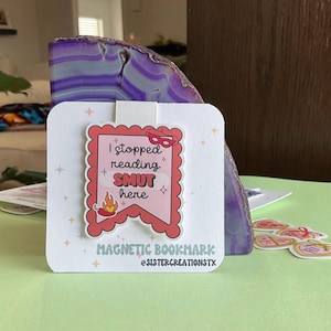 I Stopped Reading Smut Here Magnetic Bookmark, Smut Lover Bookmark, Book Lover Gift, Gift for Her