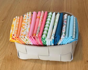 Marigold Deluxe Bundle |  21 Fat Quarter or Half Yard Bundles & 2.5 Edition Binding | Maureen Cracknell for Art Gallery Fabric | PURE Solids