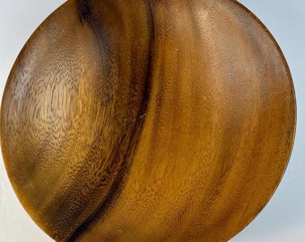 Hawaiian lumber Company wooden monkey pod bowl 8 inches in diameter and 2 inches deep