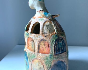 Vase : Woman with stories 2