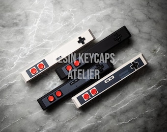 Retro Gaming Spacebar Keycap – PBT 6.25U e set completo – Artisan Keycap per tastiere meccaniche Cherry MX – Colori bianco e nero