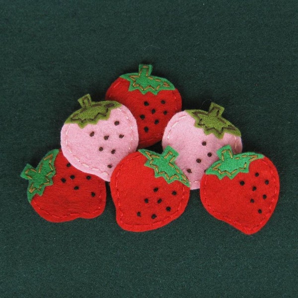 Set of 4 pcs handmade felt strawberry - 2 options (A147)