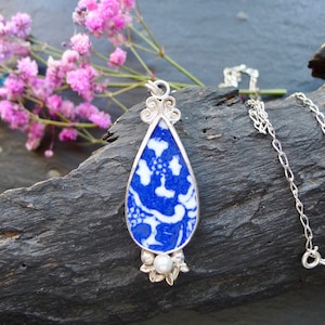 WILLOW PORCELAIN PENDANT! , spring pendant, one of a kind, Old Willow Vintage Porcelain