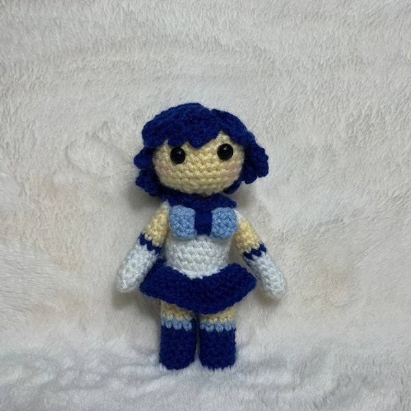 Modello all'uncinetto di Sailor Mercury