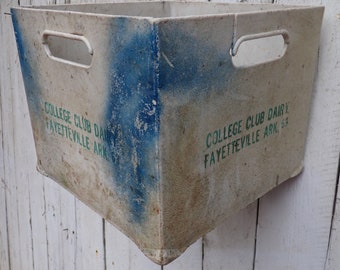 1960s College Club Dairy(extinct)  Fayetteville AR 1963 Vintage Solid Wall Milk Crate Dairy Storage