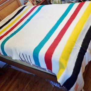 Vintage hudson's bay blanket - Etsy 日本