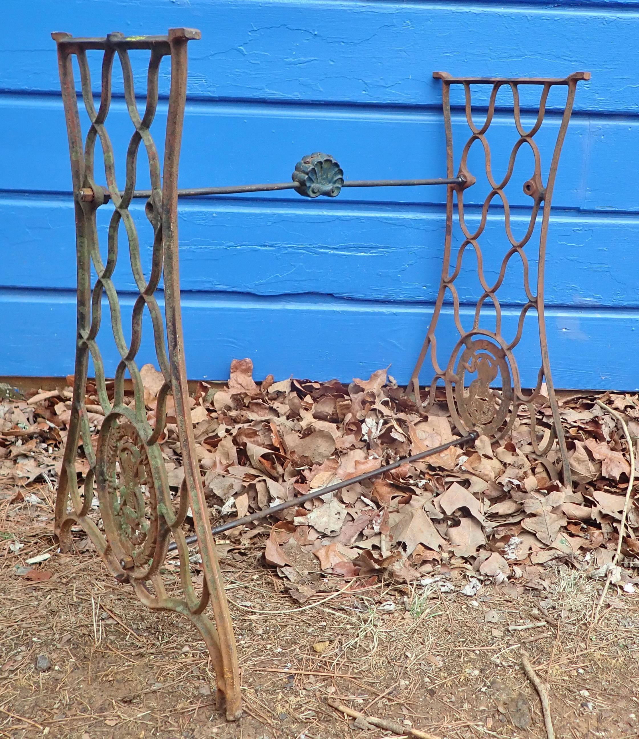 Antique sewing machine table - Etsy 日本