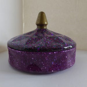 Large round jar/dish with lid. Purple glitter with gold knob.