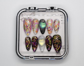 Graffiti Heart Press On Nails: Black & White Stone Nail Art