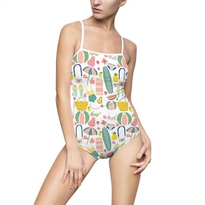 Tropical Print Women&#39;s One-Piece Swimsuit, Summer Beachwear, Pool Party Attire, Vacation Essential, Holiday Swimwear