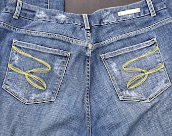 Seven7 Premium Denim Distressed Green Stitch Embroidered Bootcut Women Size 16