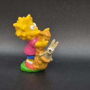 The Simpsons Camping Lisa Simpson 2.5&quot; Tall Toy Figure 1990 Burger King
