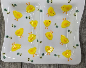 Osterküken Fusing Glass geteilte Servierplatte: Frühling Bauernhaus Dekor