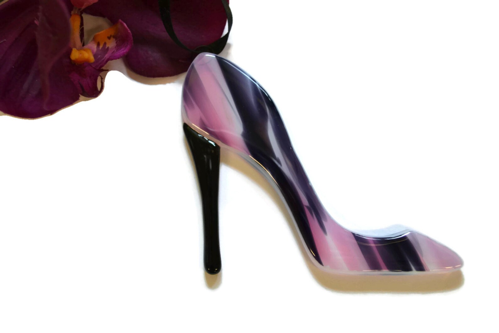 pink high heel ornament