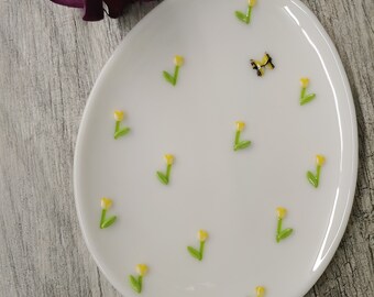 Yellow Tulips and Butterfly Easter Dish, 7 1/2" Fused Glass Egg Shaped Dish, Easter Decor, Relish Dish, Small Cookie Plate, Unique Gift