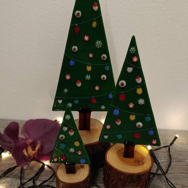 Table Top Trees Fused Glass, Fireplace Mantel, Christmas Decoration, Holiday Center Piece, Decorated Tree, Cabin Decor, Natural Wood Base