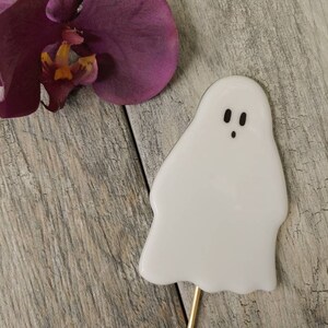 Ghost Plant Stake Fused Glass, Garden Stick, Halloween Decoration, Unique Gift, Halloween Party, Home Decor, Garden Art, Yard Art