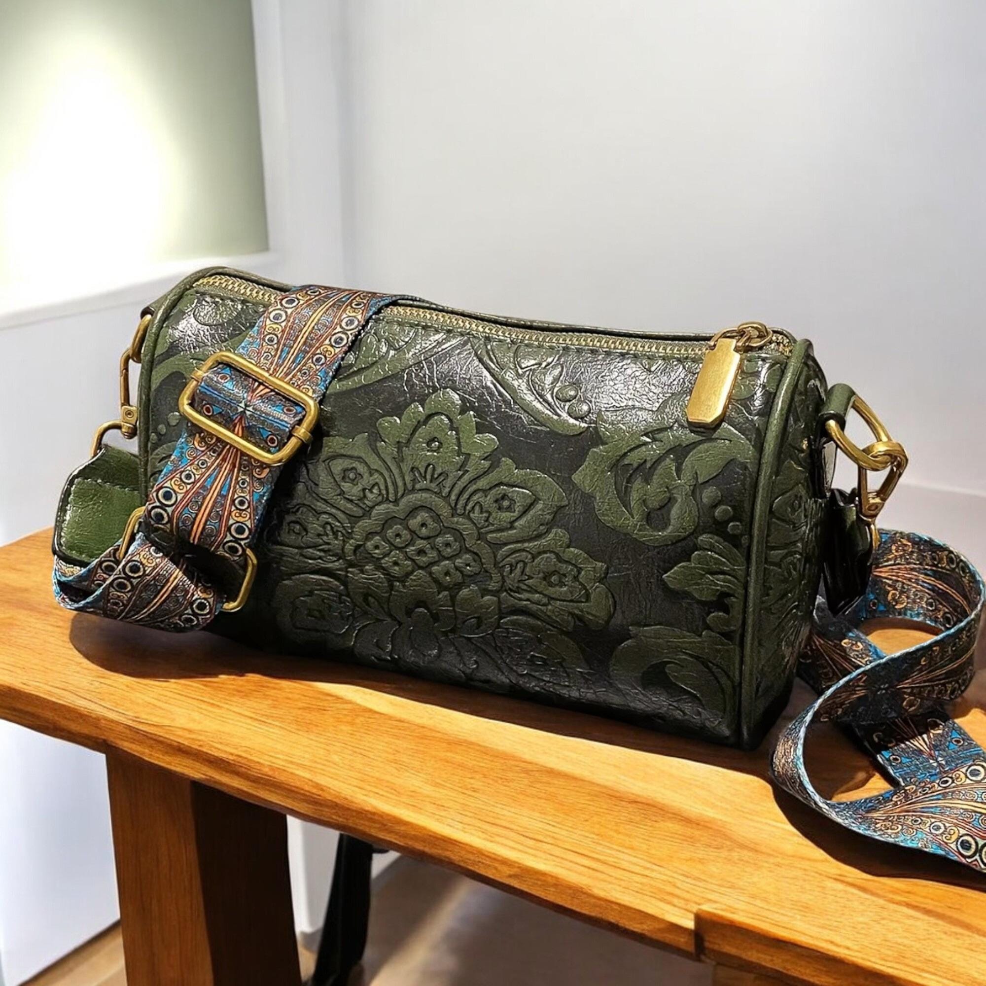 Prada vintage leather bag - Etsy 日本 Prada vintage leather bag - Etsy 日本