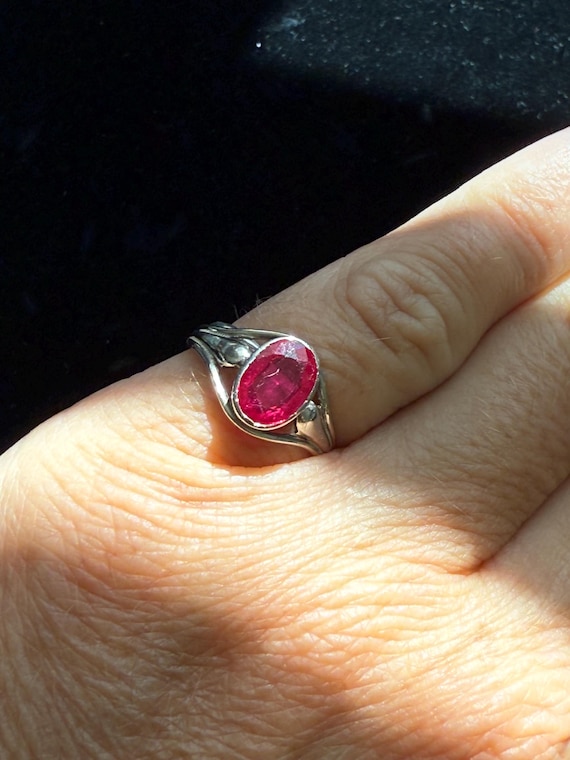 Vintage 10k White Gold Ruby Ring - image 4